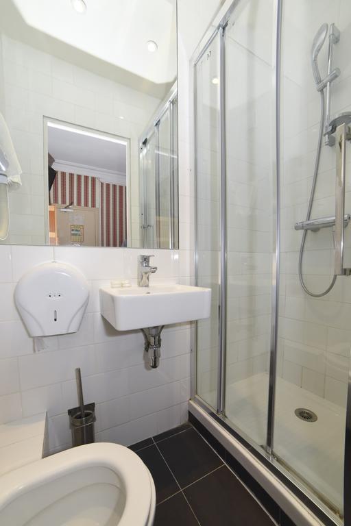 Sully Hotel Париж Экстерьер фото