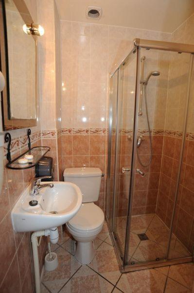 Sully Hotel Париж Экстерьер фото