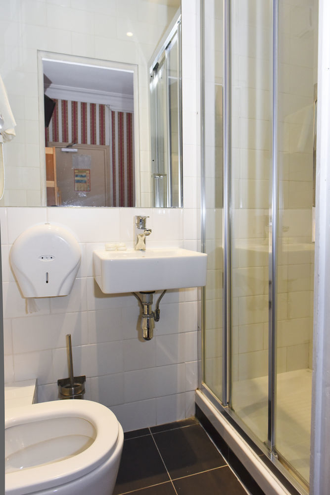 Sully Hotel Париж Экстерьер фото