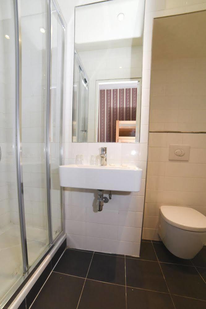 Sully Hotel Париж Экстерьер фото